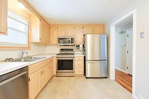 22 Greenview Dr, Holliston, MA 01746 - Photo 12