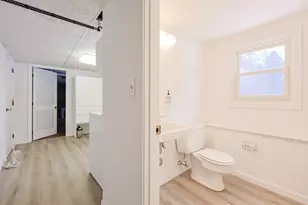 22 Greenview Dr, Holliston, MA 01746 - Photo 34