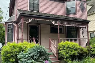 61 Toxteth St, Brookline, MA 02445 - Photo 20