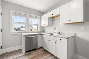 25 1/2 Porter, Taunton, MA 02780 - Photo 16