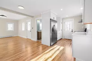 20 Beacon St, Gloucester, MA 01930 - Photo 22