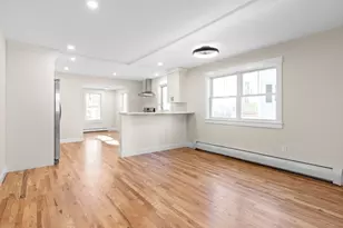 20 Beacon St, Gloucester, MA 01930 - Photo 4