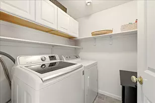 7 Tispaquin St, Middleborough, MA 02346 - Photo 10