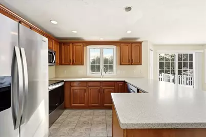 7 Tispaquin St, Middleborough, MA 02346 - Photo 12