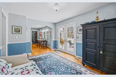 25 Woodbridge Ter, South Hadley, MA 01075 - Photo 6