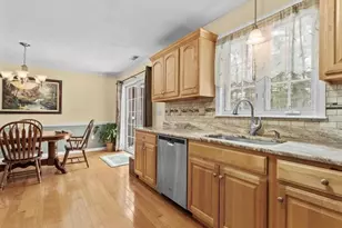 218 Hartford Ave E, Uxbridge, MA 01569 - Photo 16