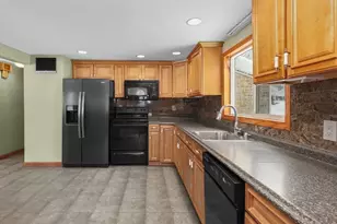 329 N Main St, Sharon, MA 02067 - Photo 8