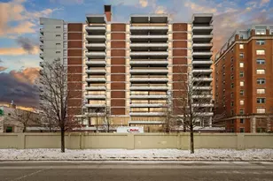 566 Commonwealth Ave, Boston, MA 02215 - Photo 8