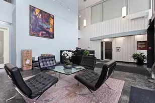 566 Commonwealth Ave, Boston, MA 02215 - Photo 10