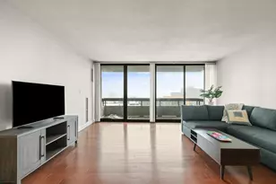 566 Commonwealth Ave, Boston, MA 02215 - Photo 2