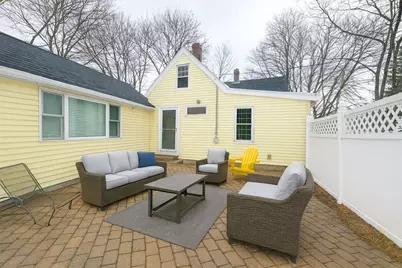 156 Fort Hill St, Hingham, MA 02043 - Photo 12