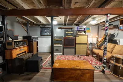 25 Lord St, Attleboro, MA 02703 - Photo 32