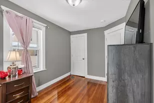 11 Havelock St, Malden, MA 02148 - Photo 18