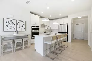 300 Martins Lndg, North Reading, MA 01864 - Photo 2