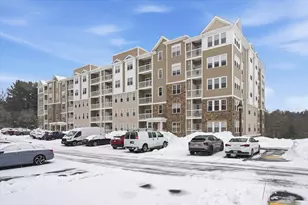 300 Martins Lndg, North Reading, MA 01864 - Photo 28