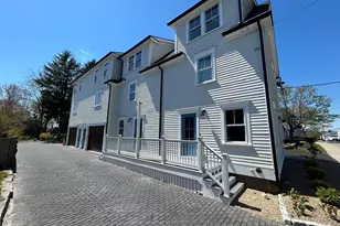 145 Main St, Essex, MA 01929 - Photo 2