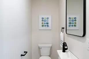 145 Main St, Essex, MA 01929 - Photo 8