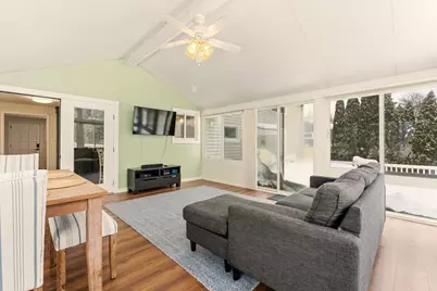 58 Holliston St, Medway, MA 02053 - Photo 8