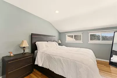 58 Holliston St, Medway, MA 02053 - Photo 16