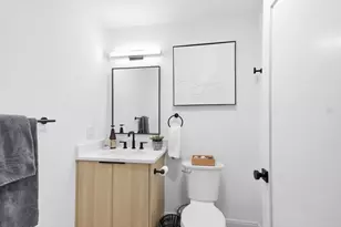 101-105 Condor St, Boston, MA 02128 - Photo 16