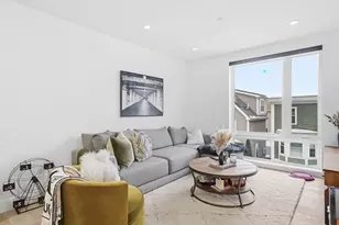 101-105 Condor St, Boston, MA 02128 - Photo 2