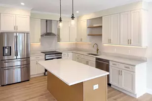 3 Whitman Cir, Bellingham, MA 02019 - Photo 2