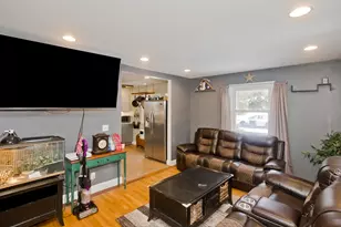 65 Helen Cir, East Longmeadow, MA 01028 - Photo 4