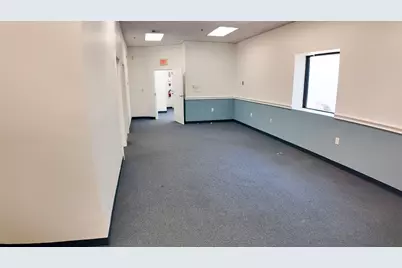 145 Faunce Corner Mall Road #11, Dartmouth, MA 02747 - Photo 16