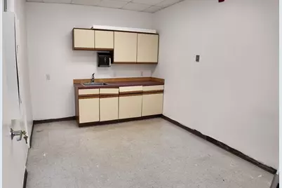 145 Faunce Corner Mall Road #11, Dartmouth, MA 02747 - Photo 22