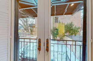 588 Tremont St, Boston, MA 02118 - Photo 8