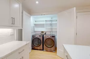 588 Tremont St, Boston, MA 02118 - Photo 28