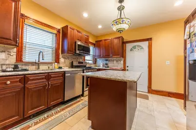 75 Savin St, Boston, MA 02119 - Photo 18