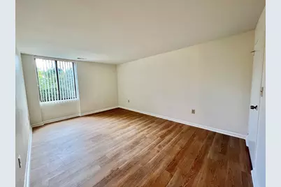 1004 Paradise Rd #1H, Swampscott, MA 01907 - Photo 12