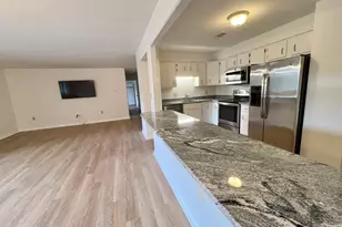 1004 Paradise Rd, Swampscott, MA 01907 - Photo 4