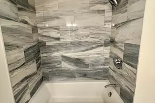 1004 Paradise Rd, Swampscott, MA 01907 - Photo 16