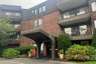 1004 Paradise Rd, Swampscott, MA 01907 - Photo 20