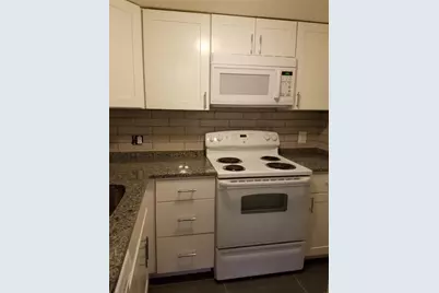 524 Putnam Ave #15, Cambridge, MA 02139 - Photo 2