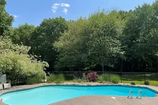 4 Chestnut St, Hopkinton, MA 01748 - Photo 16