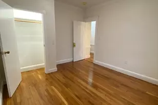 2003 Commonwealth Ave, Boston, MA 02135 - Photo 10