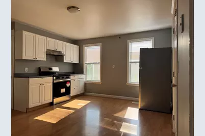 15 Breck St, Worcester, MA 01605 - Photo 2