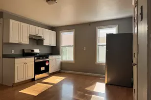 15 Breck St, Worcester, MA 01605 - Photo 2