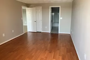 3920 Mystic Valley Pkwy, Medford, MA 02155 - Photo 8