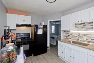 52 Orlando St, Springfield, MA 01108 - Photo 6