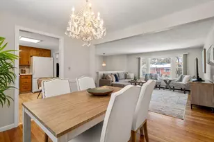 56 Greenleaf Cir, Framingham, MA 01701 - Photo 6