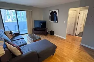 20 Central St, Salem, MA 01970 - Photo 2