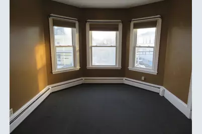 101 Princeton St #2, New Bedford, MA 02745 - Photo 2