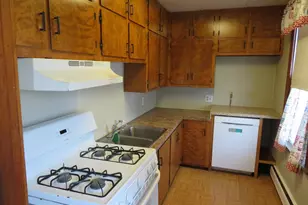 101 Princeton St, New Bedford, MA 02745 - Photo 6