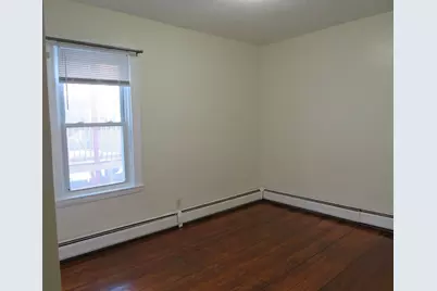 101 Princeton St #2, New Bedford, MA 02745 - Photo 10