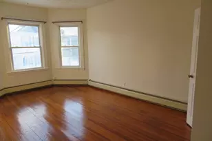 101 Princeton St, New Bedford, MA 02745 - Photo 12