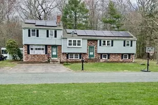 151 Windsor Dr, Whitman, MA 02382 - Photo 4